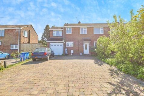 4 bedroom semi-detached house for sale