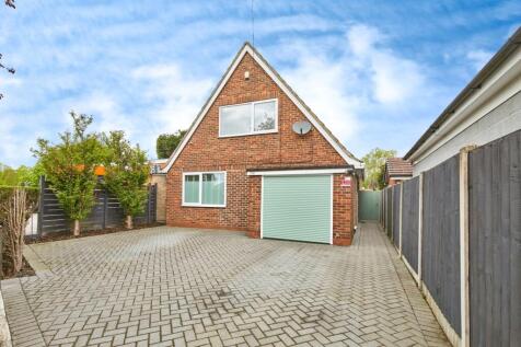 2 bedroom detached house for sale