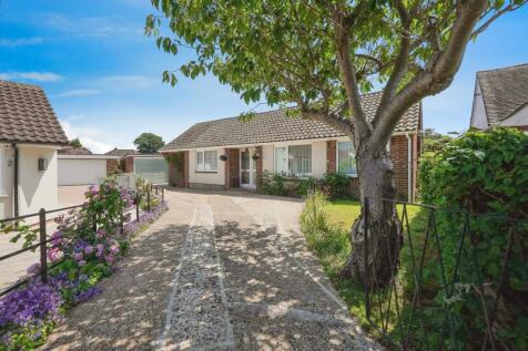 4 bedroom bungalow for sale