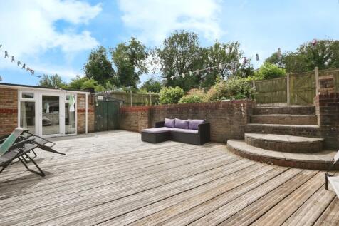 3 bedroom bungalow for sale