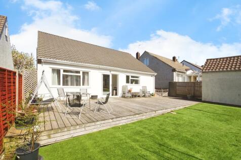 2 bedroom bungalow for sale