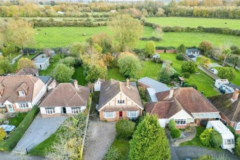 3 bedroom bungalow for sale