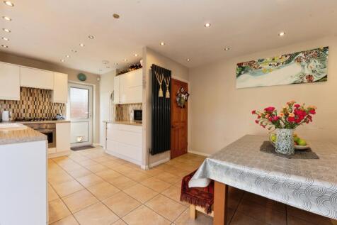 4 bedroom house for sale