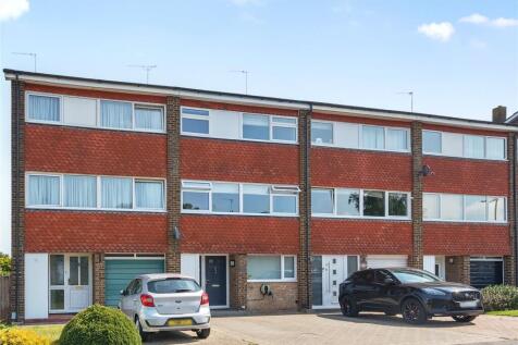 4 bedroom terraced house for sale