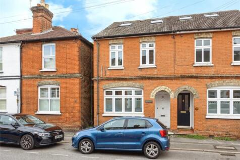 4 bedroom semi-detached house for sale