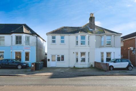 5 bedroom semi-detached house for sale