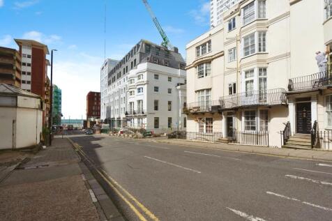1 bedroom flat for sale