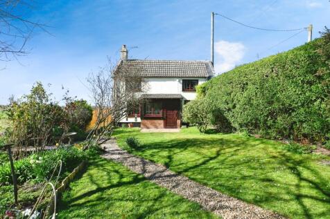 2 bedroom detached house for sale