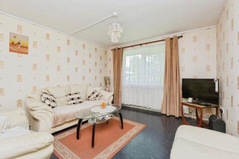 1 bedroom flat for sale
