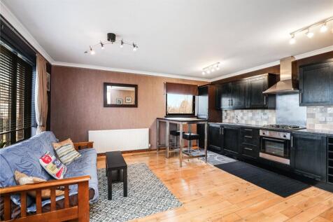 1 bedroom end of terrace house for sale