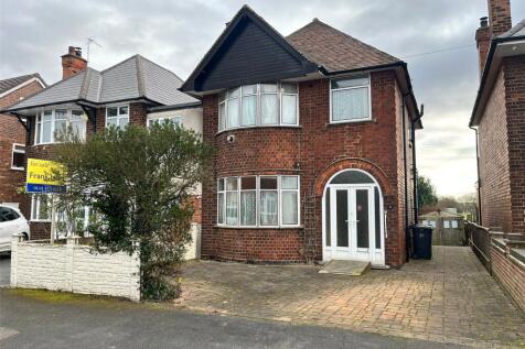 3 bedroom detached house for sale