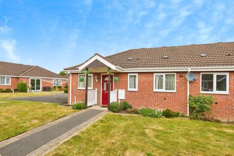 2 bedroom bungalow for sale