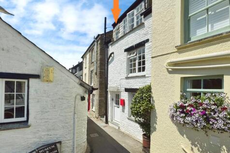1 bedroom end of terrace house for sale