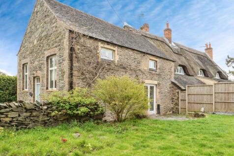 3 bedroom cottage for sale