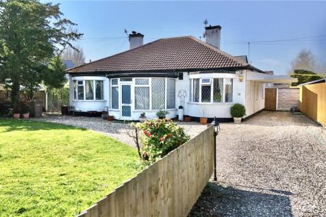 Upton Road, Moreton, Wirral, CH46 4 bed bungalow for sale