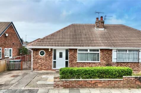 Napier Drive, Moreton, Wirral, CH46 2 bed bungalow for sale