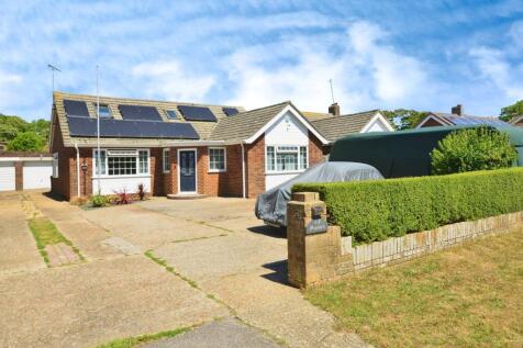 4 bedroom bungalow for sale