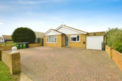 4 bedroom bungalow for sale