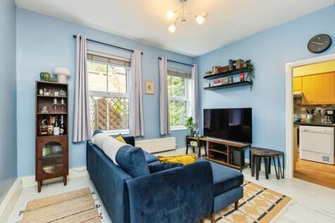1 bedroom flat for sale
