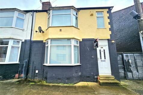 3 bedroom end of terrace house for sale