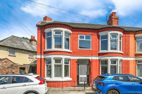 3 bedroom end of terrace house for sale