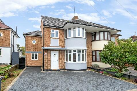 4 bedroom semi-detached house for sale