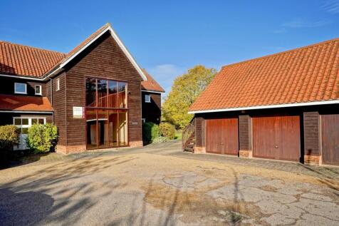 Brook Lane, Upper Dean, Huntingdon, PE28 6 bed mews for sale