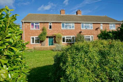 Kisby Avenue, Godmanchester... 2 bed ground floor flat for sale
