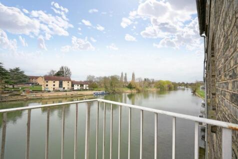 Bridge Place, Godmanchester... 1 bed apartment for sale
