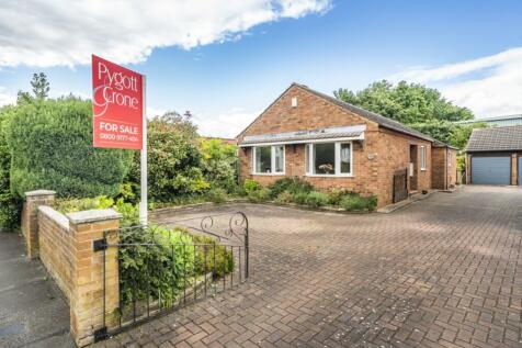 2 bedroom detached bungalow for sale