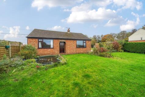 2 bedroom detached bungalow for sale