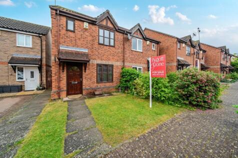 2 bedroom semi-detached house for sale