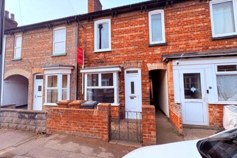 Gibbeson Street, Lincoln... 3 bed terraced house for sale