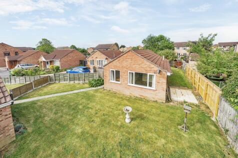 2 bedroom bungalow for sale