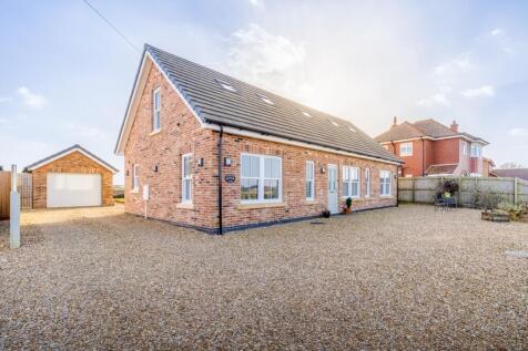 Field Lane, Friskney, Boston... 4 bed chalet for sale