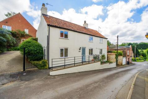 High Street, Fulbeck, Grantham, NG32 3 bed detached house for sale