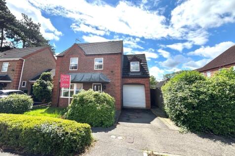 Bristol Way, Sleaford, Lincolnshire... 4 bed detached house for sale