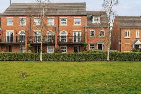 4 bedroom town house for sale