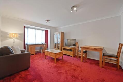 Beechwood Grove, Acton 1 bed flat for sale
