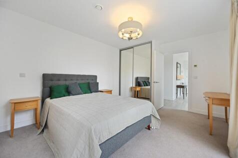 Trinity Way, Acton 1 bed flat for sale