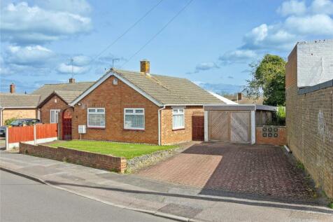 2 bedroom bungalow for sale