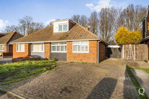 Minterne Avenue, Sittingbourne, ME10 3 bed bungalow for sale