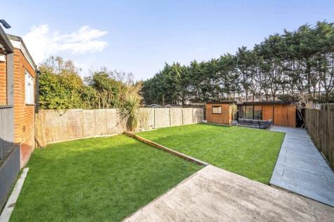 Chalkwell Road, Sittingbourne, Kent... 3 bed detached house for sale