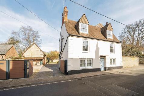 High Street, Harrold, Bedford 4 bed detached house for sale