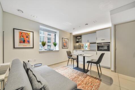 Studio flat for sale
