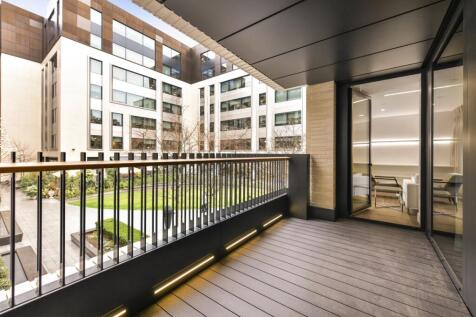Rathbone Place, W1 2 bed apartment for sale