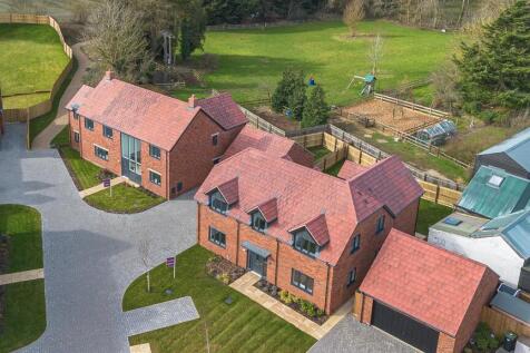 The Brambles, Sundon Road, Harlington 5 bed detached house for sale