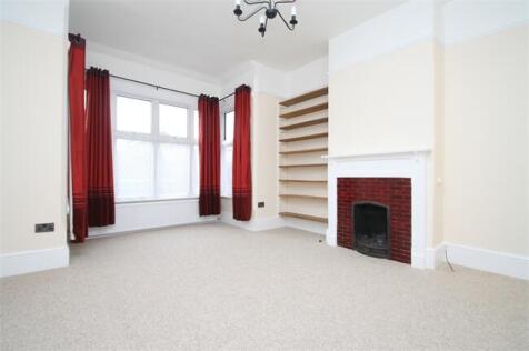 5 bedroom semi-detached house for sale