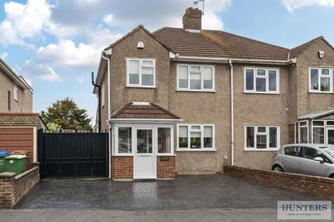 Alers Road, Bexleyheath, Kent, DA6 8HT 3 bed semi