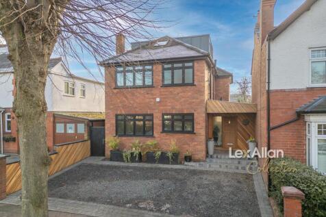 Bowling Green Road, Stourbridge 4 bed detached house for sale